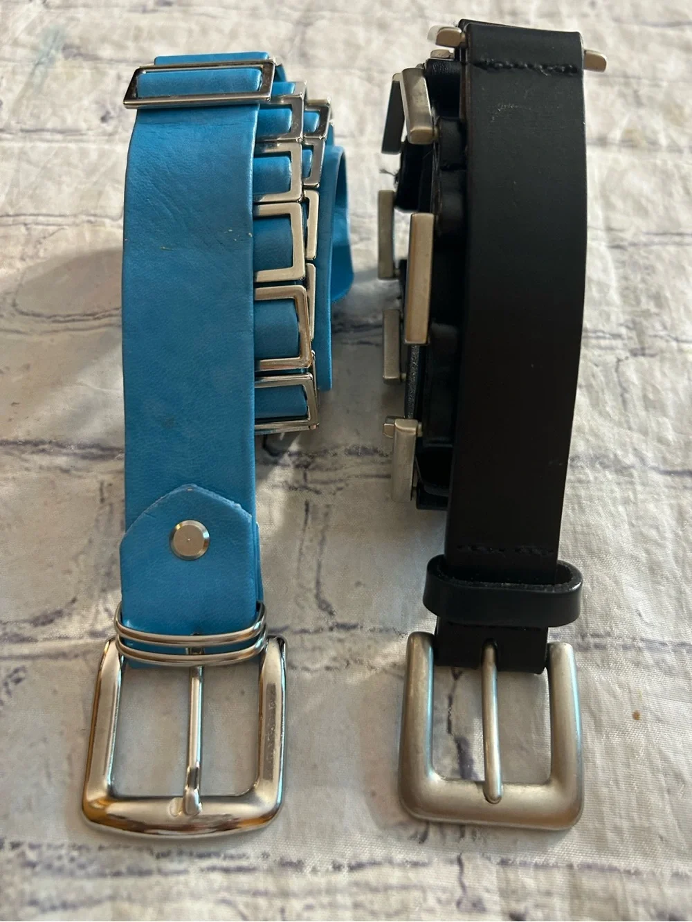 CALVIN KLEIN BLACK LEATHER WITH SILVER TONE CHAIN LINKS & TURQUOISE SILVER BELTS